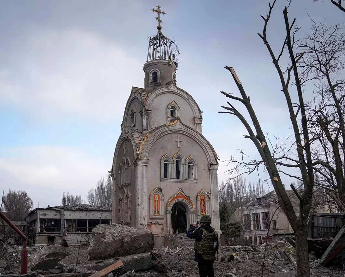 Російська агресія проти України: надзвичайний цинізм і зловживання релігією.