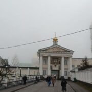 Історія Почаївської Лаври та спір про власність між Православною та Українською Греко-Католицькою Церквами