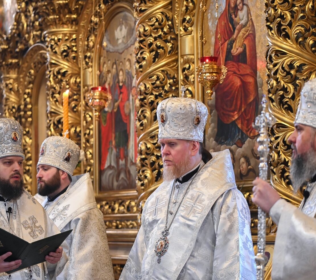 Духовенство і паства привітали Предстоятеля з Великоднем
