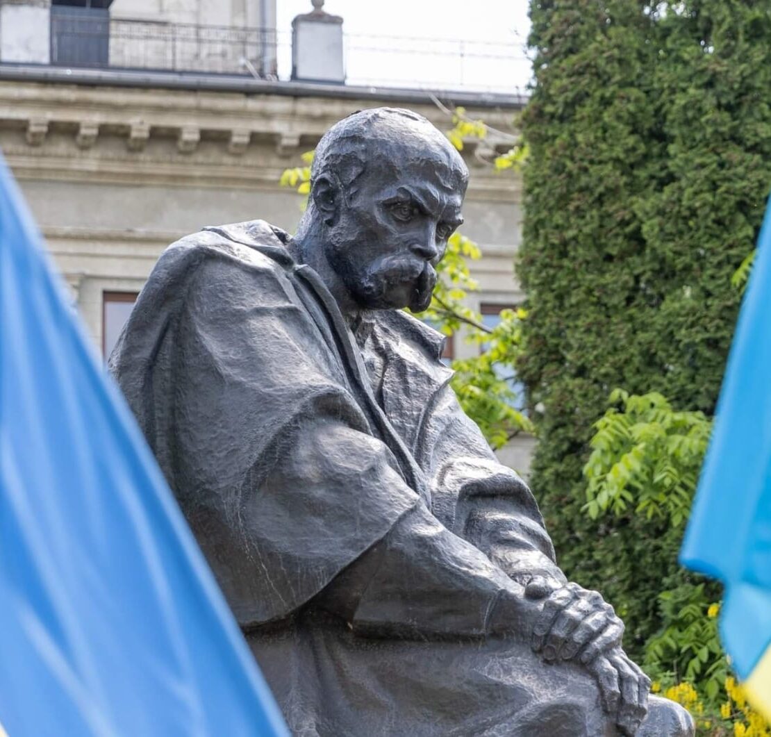 162 роки перепоховання Тараса Шевченка: Незгасаюча пам'ять про великого Кобзаря