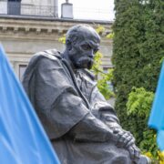 162 роки перепоховання Тараса Шевченка: Незгасаюча пам'ять про великого Кобзаря