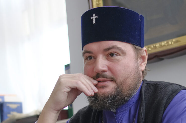 Митрополит також розповідає про вплив російської агресії на релігійне життя в Україні та співіснування двох церков.