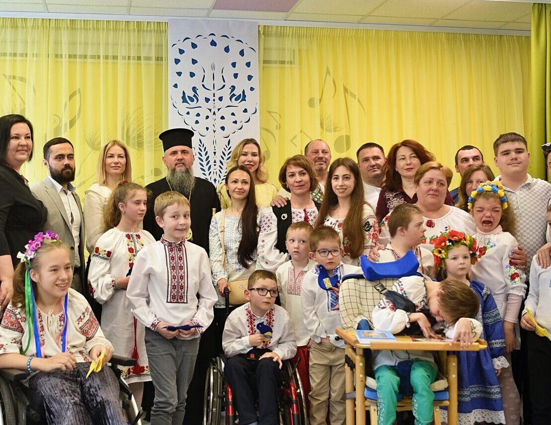 Діти з особливими потребами розкрили свою чуйність та гордість на святкуванні в Центрі реабілітації