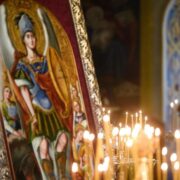 День пам'яті святих мучеників Яннуарія, Прокула, Соссія, Фавста, диякона Дисидерія та читців Євтихія та Акутіона