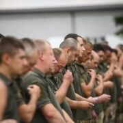 Молитва за воїнів: Благословення, відвага та мир для України
