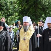 Предстоятель вшанував Героїв Небесної сотні та відкрив центр соцслужіння в Тернополі