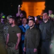 Повернення героїв "Азовсталі": Україна радіє та підносить молитви