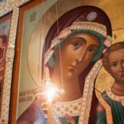 : Могутня сила і милосердя Казанської ікони у часи випробувань
