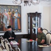 Митрополит Епіфаній відзначив прикордонників високими церковними нагородами