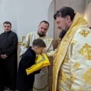 Духовна Символіка: Значення та Обряд Благословіння Стихарів Архієреєм